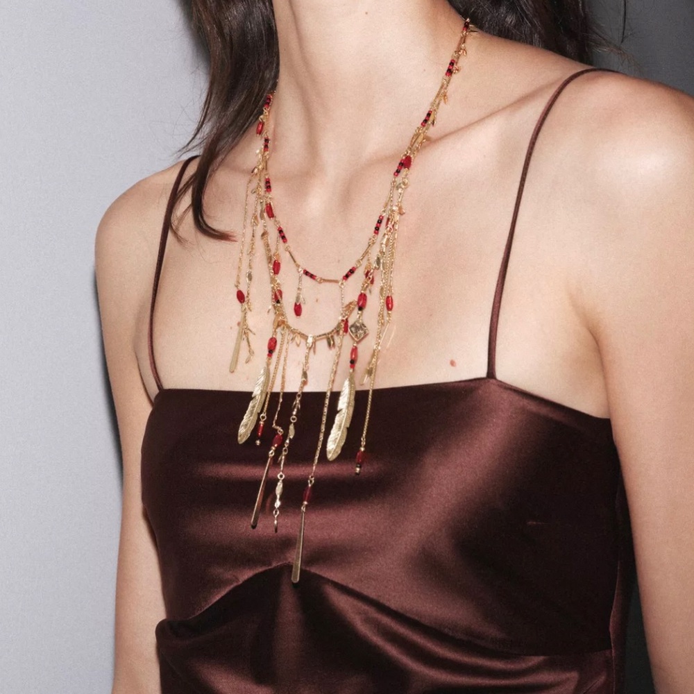 ZARA NWT Elegant Gold and Red Layered Necklaces